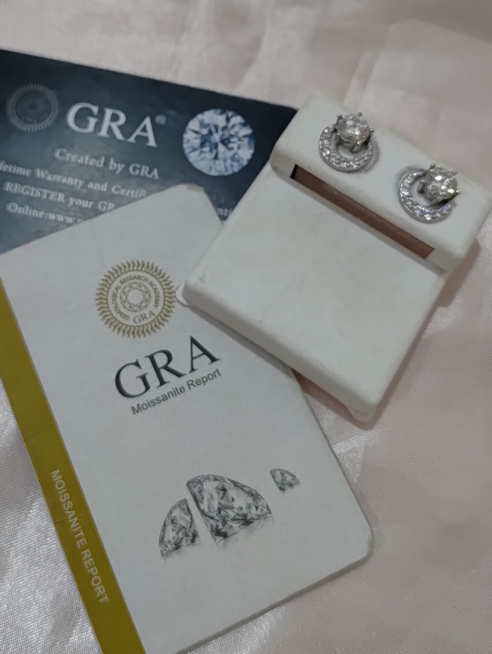 Round Cut Moissanite Stud Earrings, VVS1 925 Sterling Silver ME002